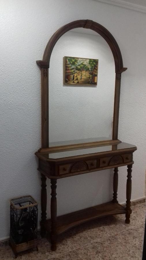 Apartamento El Misteri Елче Екстериор снимка