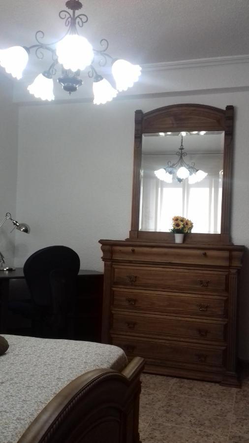 Apartamento El Misteri Елче Екстериор снимка