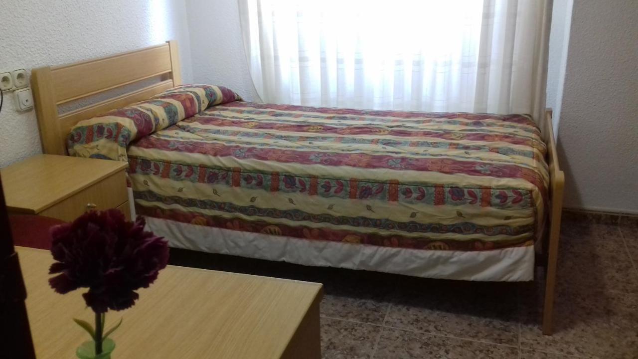 Apartamento El Misteri Елче Екстериор снимка
