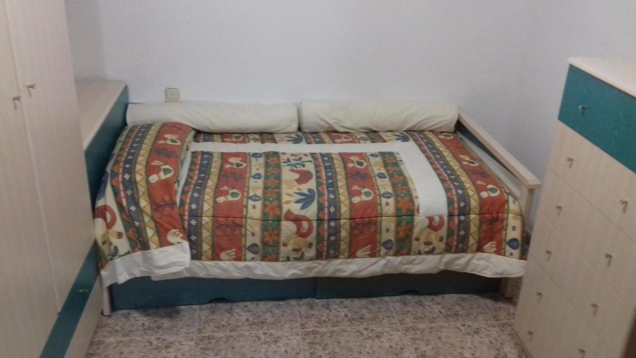 Apartamento El Misteri Елче Екстериор снимка
